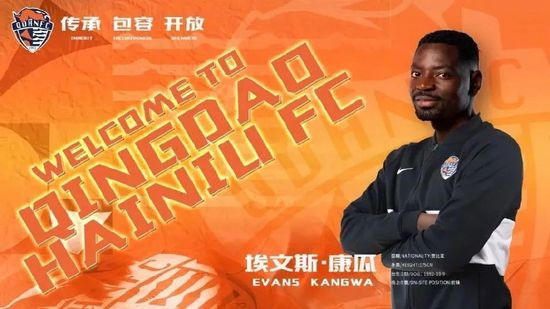 少妇脱了内裤让我添
