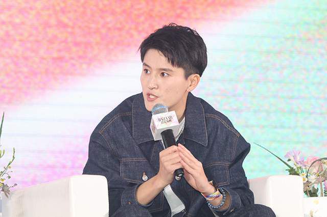 欧美r级在线观看